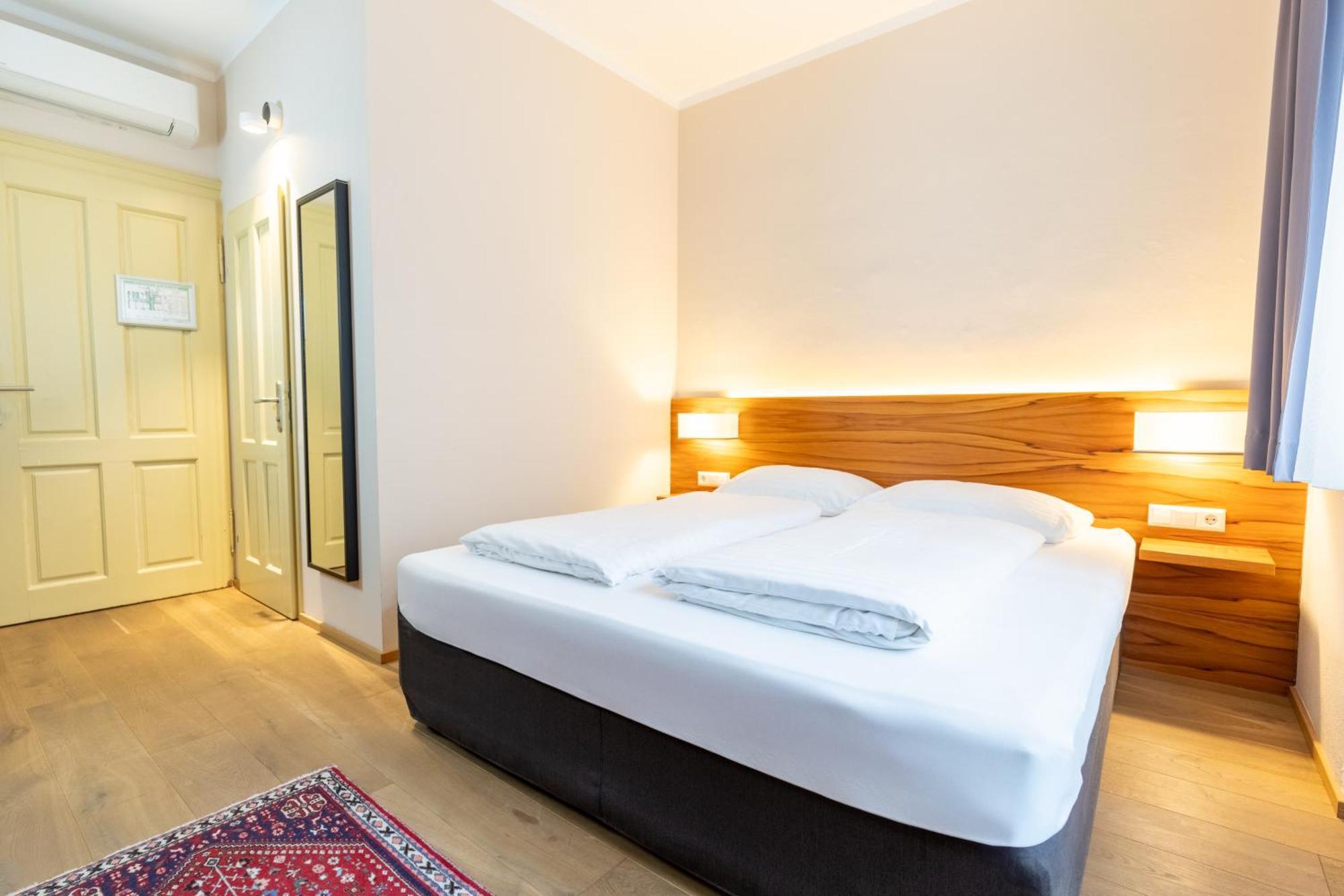 Jedermann Boutiquehotel Mit Stadtgarten Salzburg