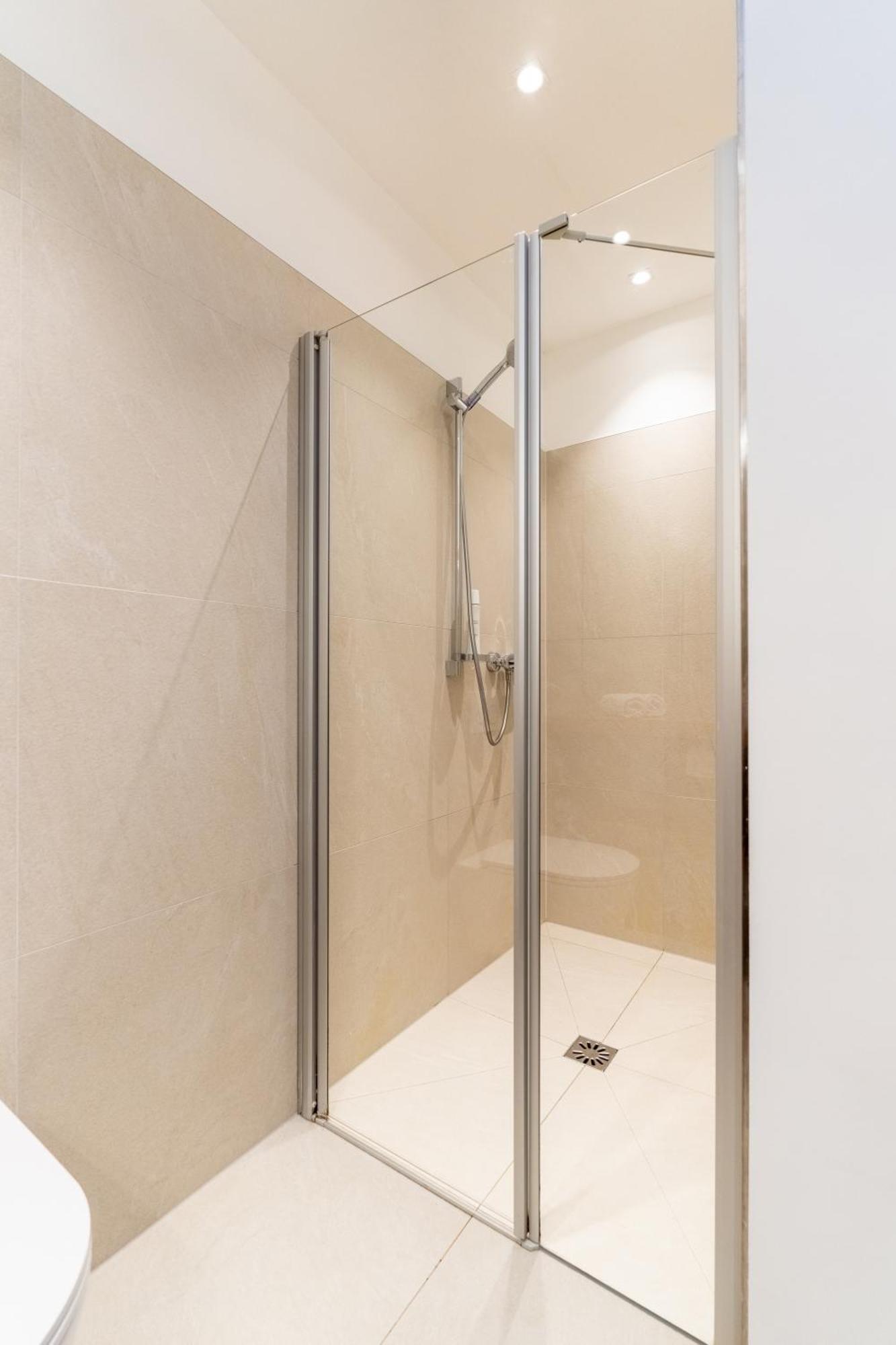 Szálloda Jedermann Boutiquehotel Mit Stadtgarten 3*