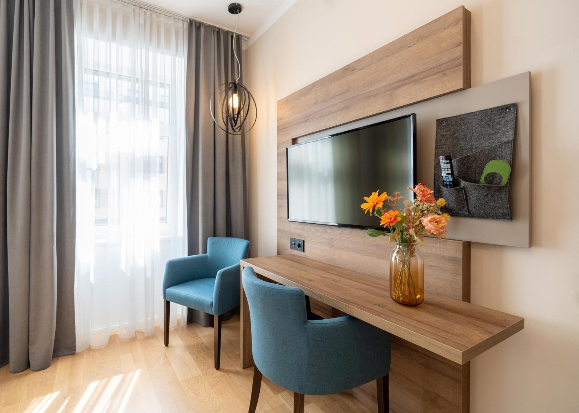 Szálloda Jedermann Boutiquehotel Mit Stadtgarten 3*